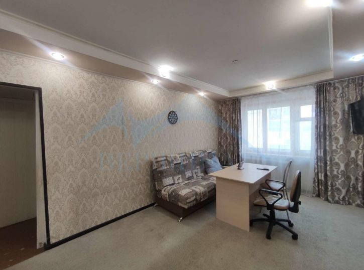3-комн квартира Бегичева улица,2