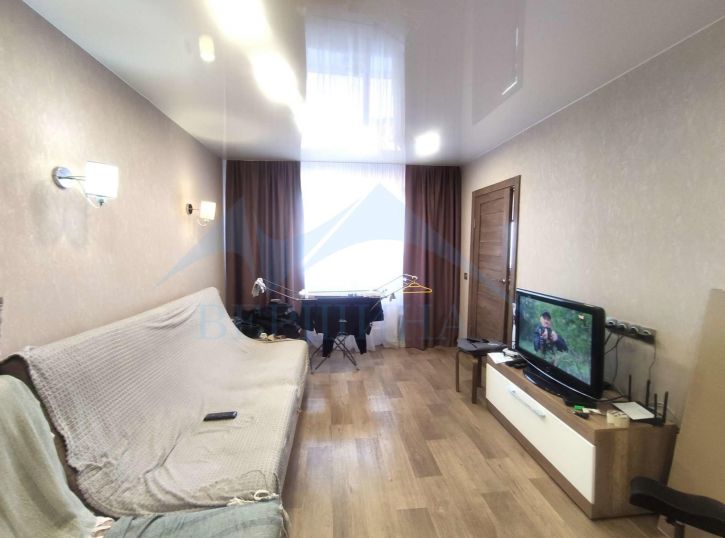 3-комн квартира Бегичева улица,8