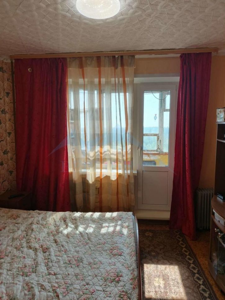 3-комн квартира Талнах район,Михаила Кравца улица