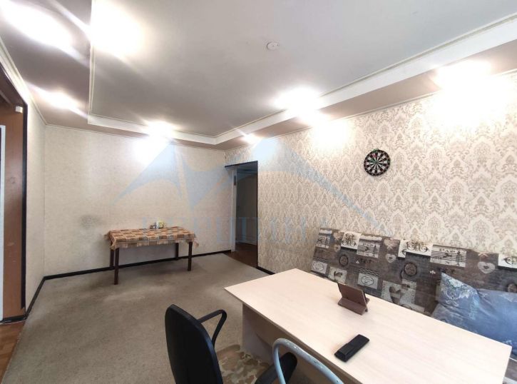 3-комн квартира Бегичева улица,2