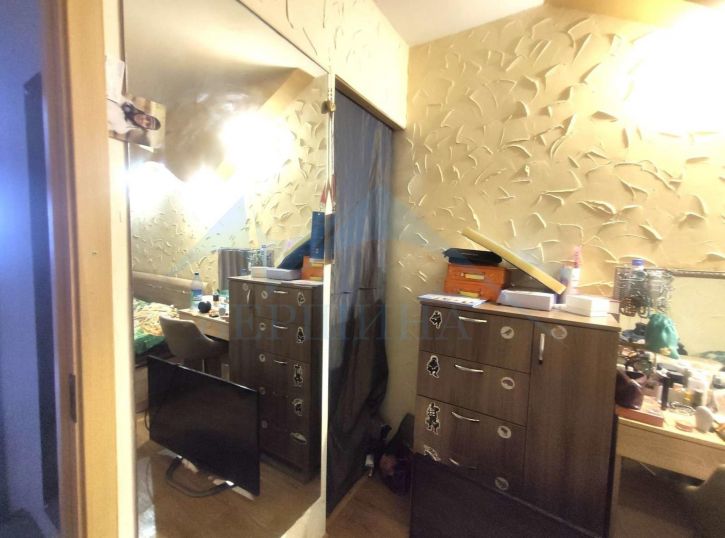3-комн квартира Бегичева улица,8