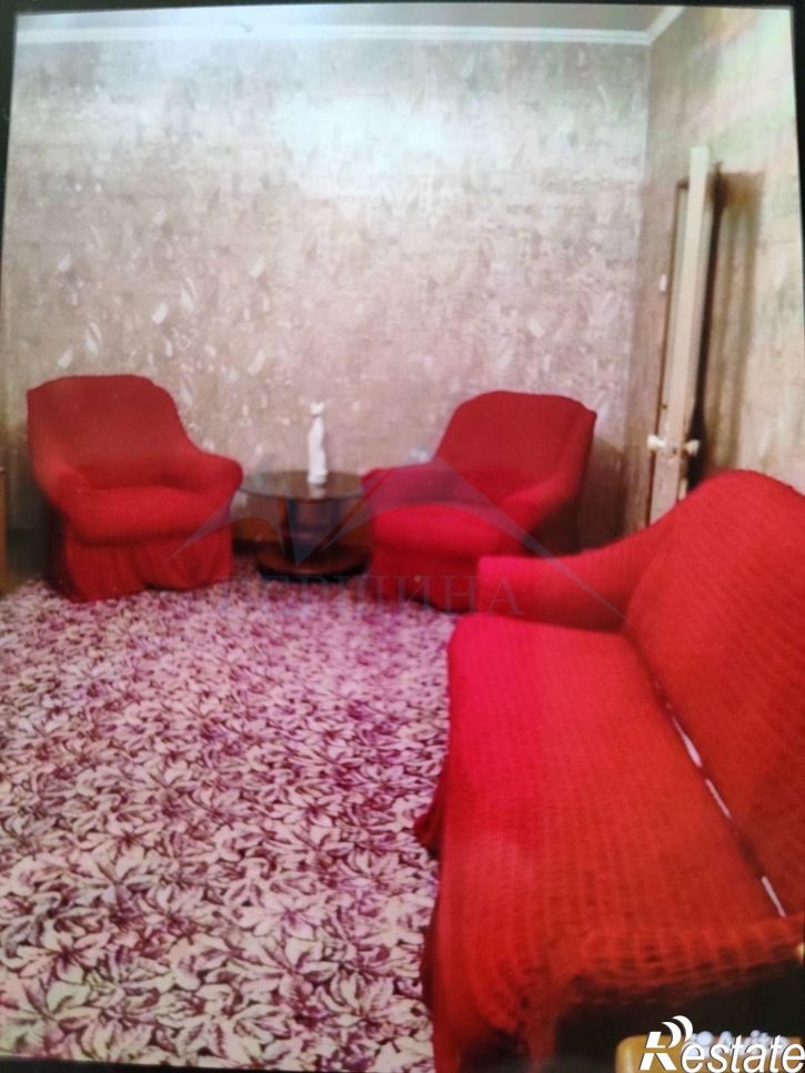 2-комн квартира Кирова улица,26