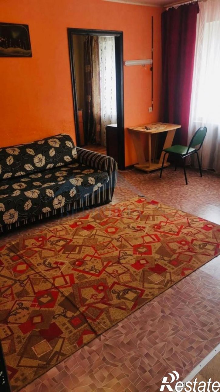 3-комн квартира Ленинградская улица,17