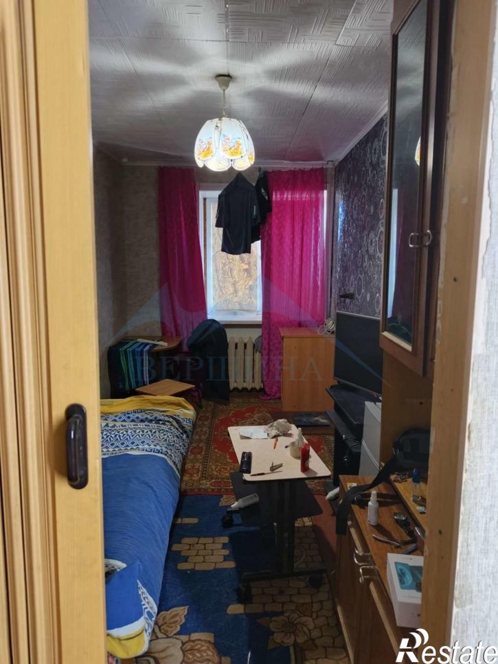 3-комн квартира Орджоникидзе улица,6