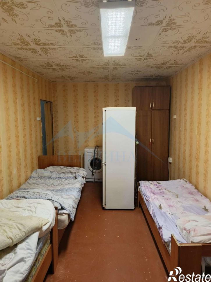 3-комн квартира Орджоникидзе улица,6