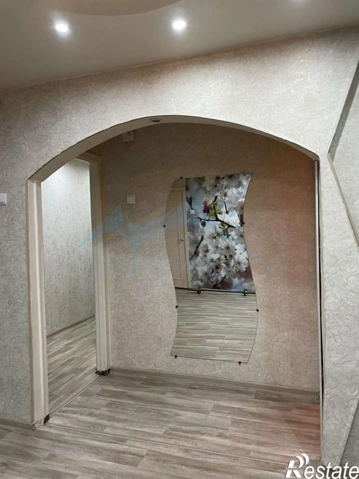 2-комн квартира Талнахская улица,83
