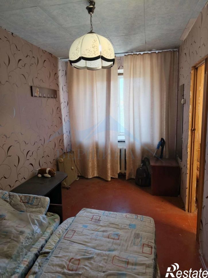 3-комн квартира Орджоникидзе улица,6