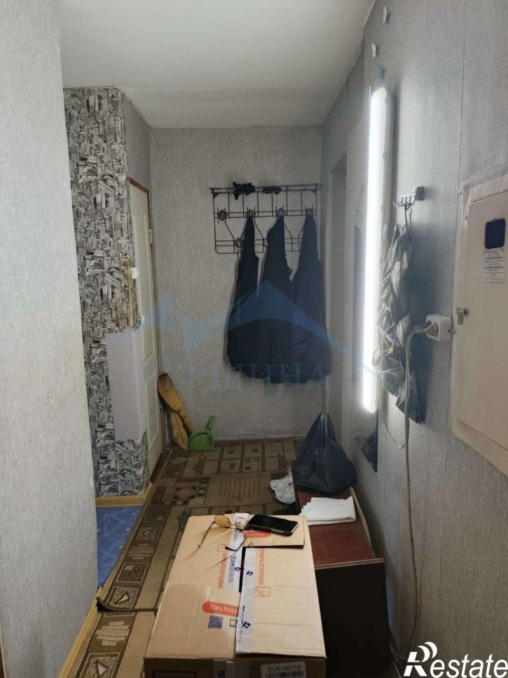 3-комн квартира Орджоникидзе улица,6