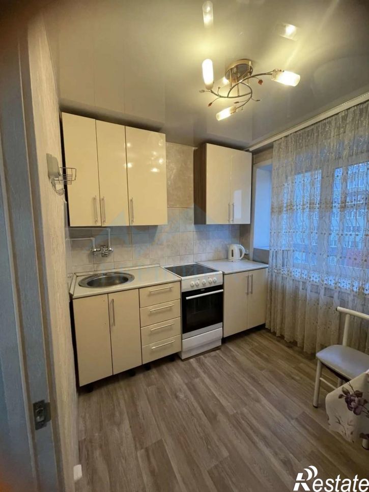 2-комн квартира Талнахская улица,83