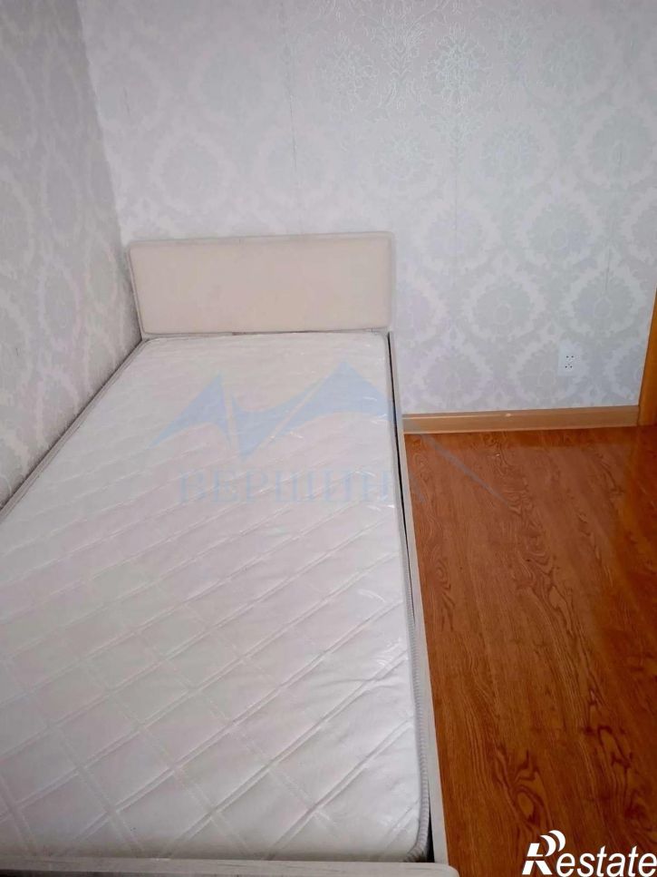 4-комн квартира Оганер район,Озерная улица,17
