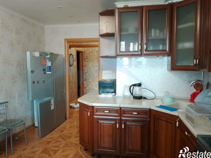4-комн квартира Оганер район,Озерная улица,17