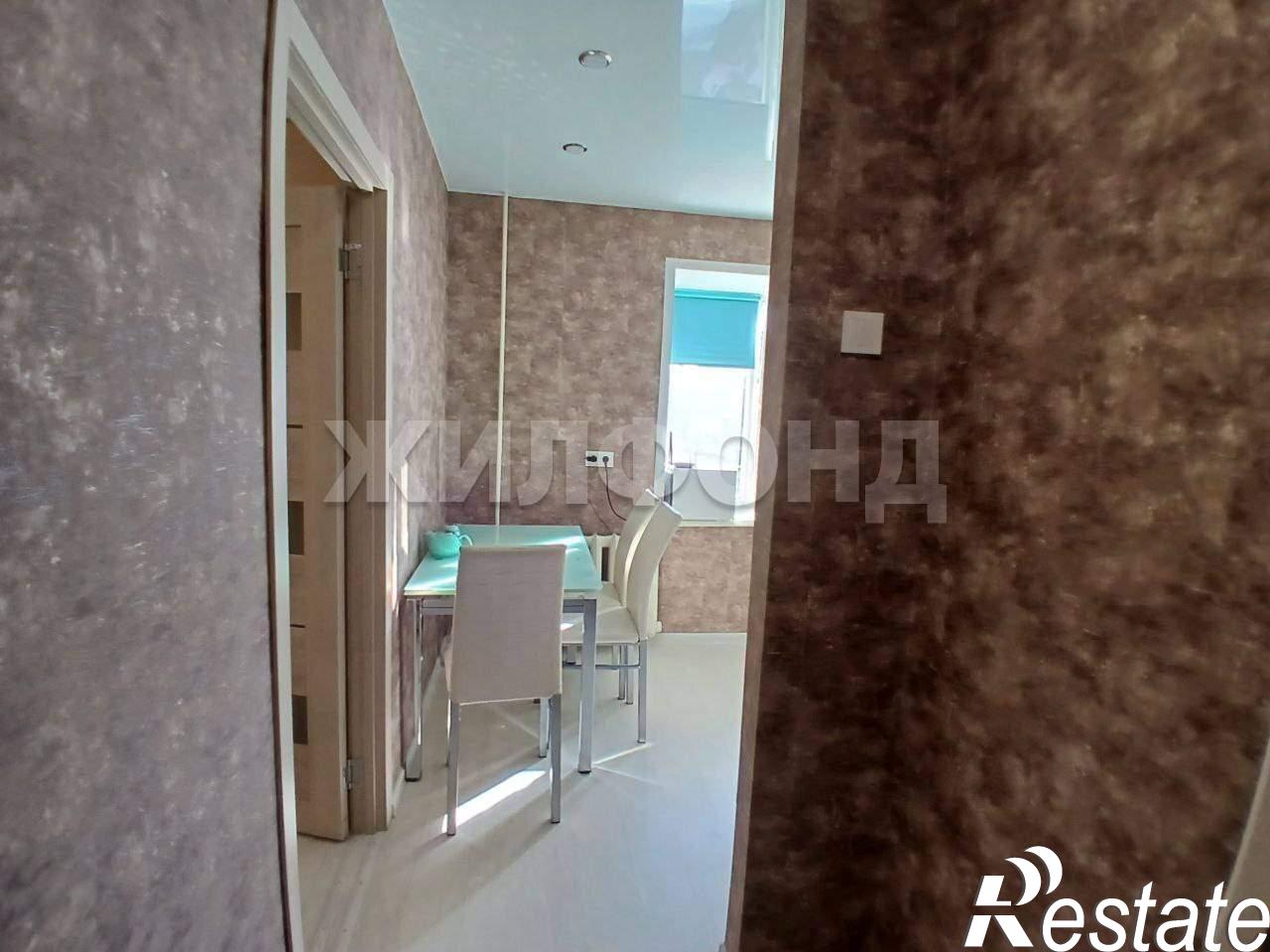 Купить квартиру за 3 900 000 рублей на Лауреатов улица, д.37