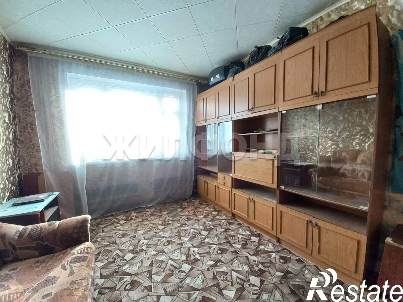 Купить квартиру за 4 300 000 рублей на Металлургов площадь, д.8