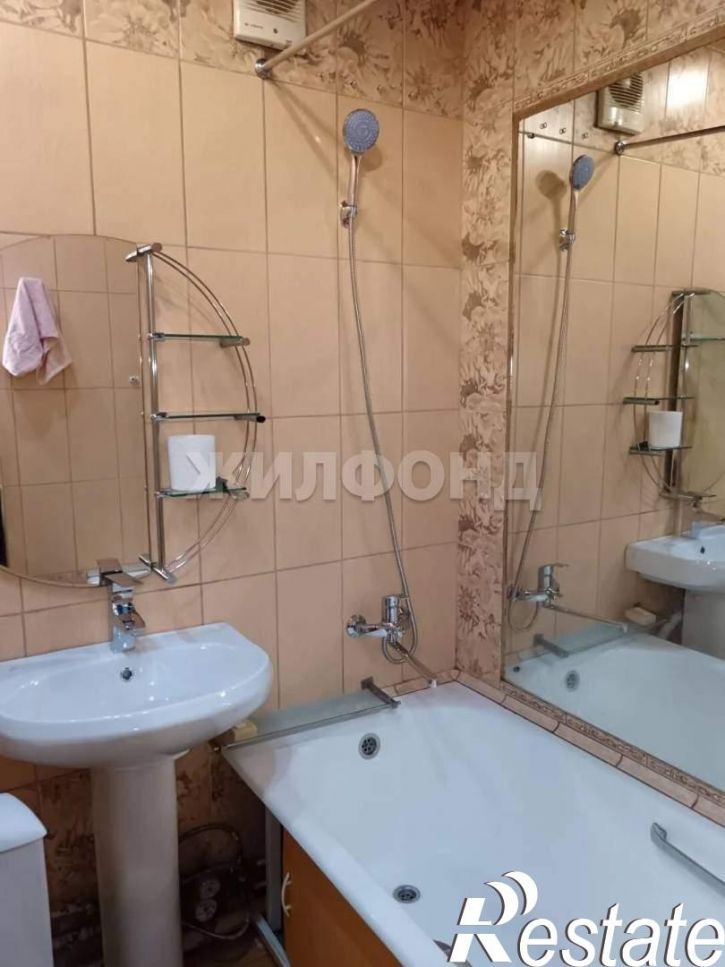 1-комн квартира Лауреатов улица, д.71