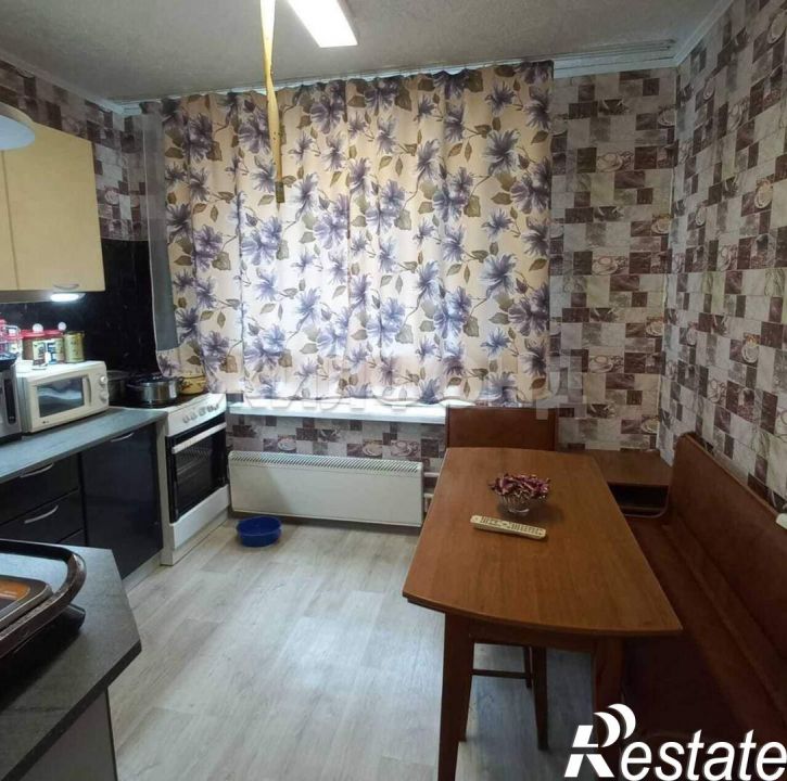 2-комн квартира Маслова улица, д.12