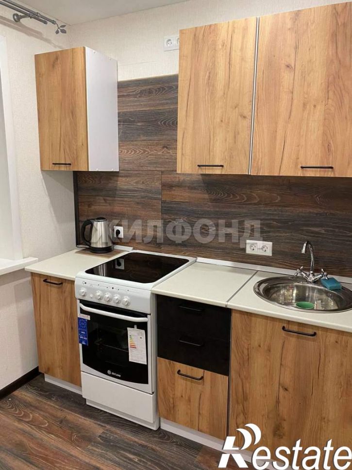 2-комн квартира Орджоникидзе улица, д.10стр4