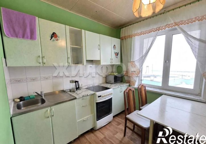 2-комн квартира Лауреатов улица, д.43
