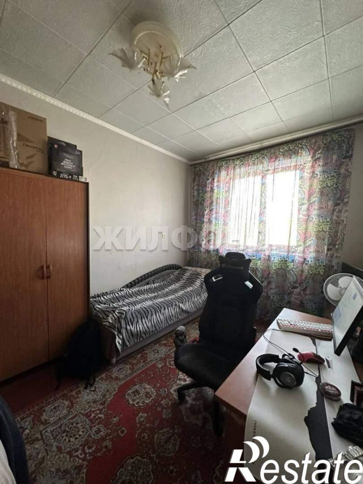 2-комн квартира Талнахская улица, д.10