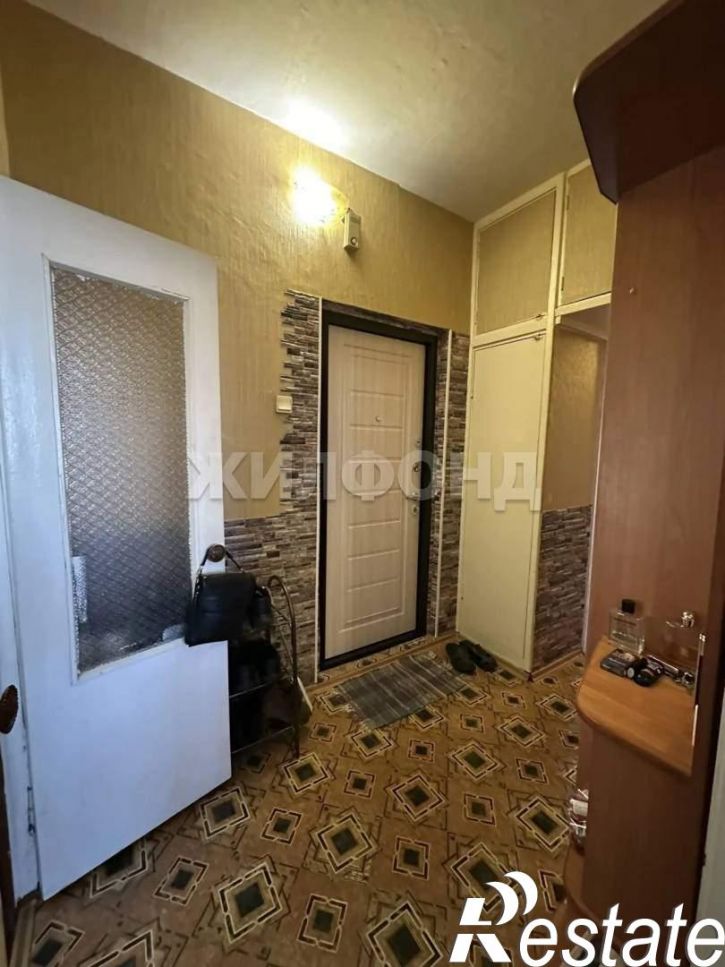 2-комн квартира Талнахская улица, д.10