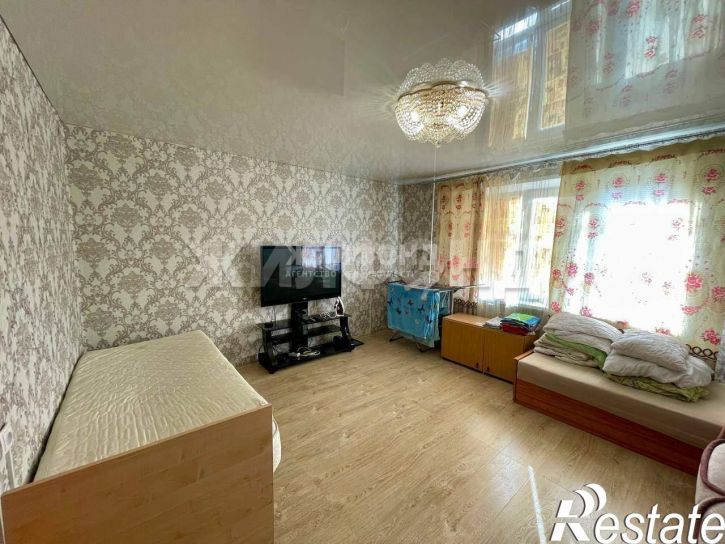 3-комн квартира Лауреатов улица, д.51