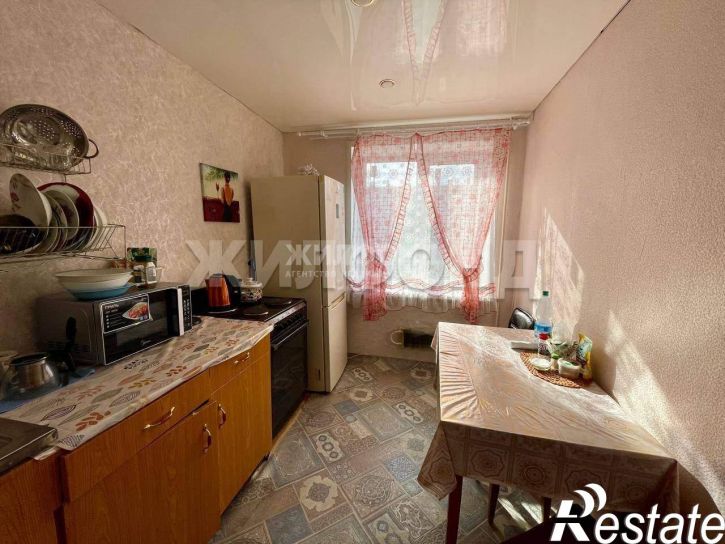 3-комн квартира Лауреатов улица, д.51