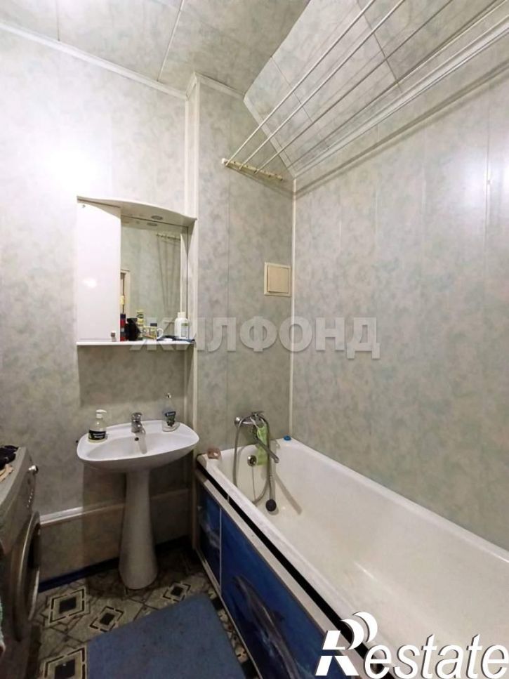 3-комн квартира Богдана Хмельницкого улица, д.2