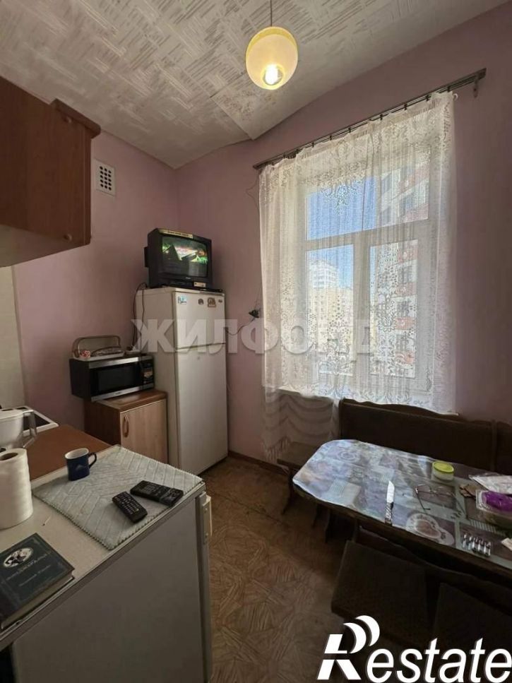 3-комн квартира Богдана Хмельницкого улица, д.2