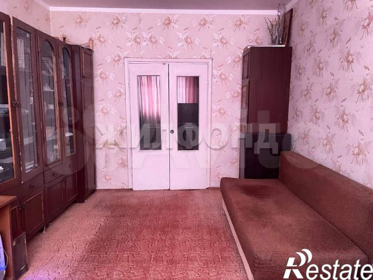 3-комн квартира Югославская улица, д.38
