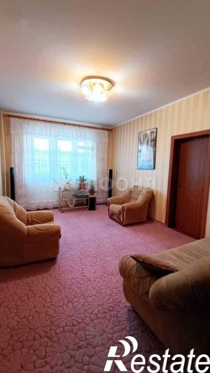 3-комн квартира Югославская улица, д.46