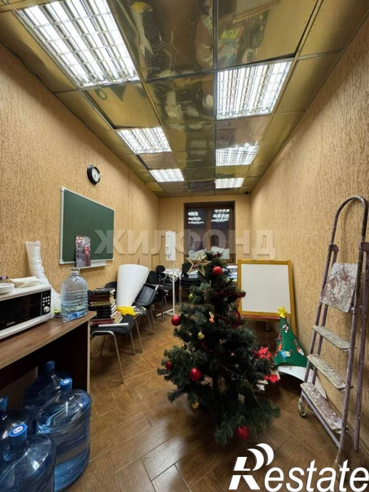 5-комн квартира Комсомольская улица, д.12