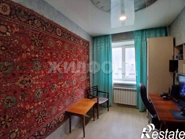 2-комн квартира Металлургов площадь, д.17