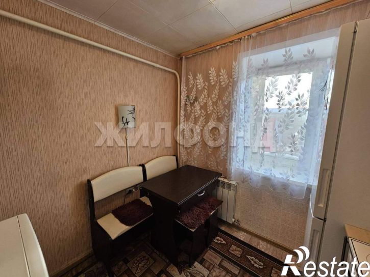 3-комн квартира Дзержинского улица, д.7